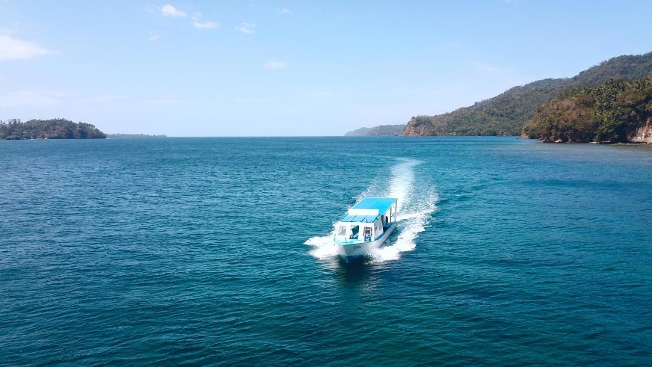 White Sands Beach Resort Lembeh Bitung Dış mekan fotoğraf